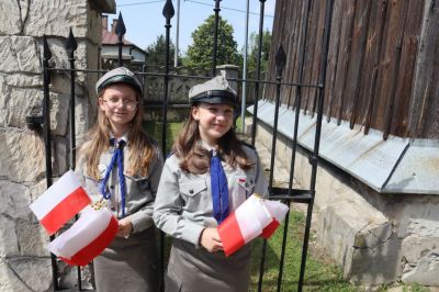 Click to view full size image