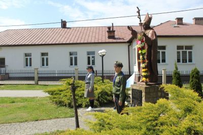 Click to view full size image